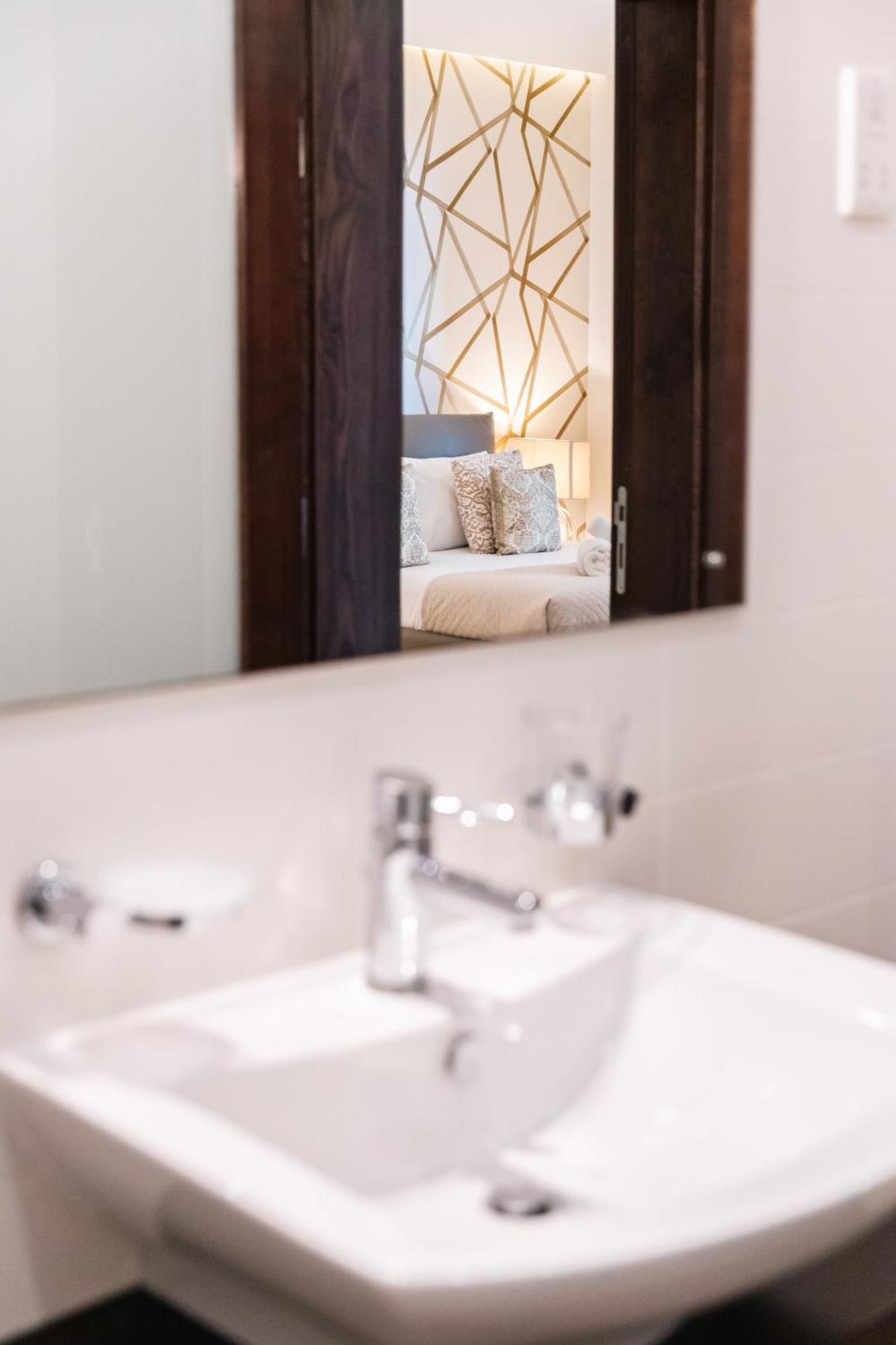Luxury Seafront 3Br With Pool By Arcobnb Sliema Bagian luar foto