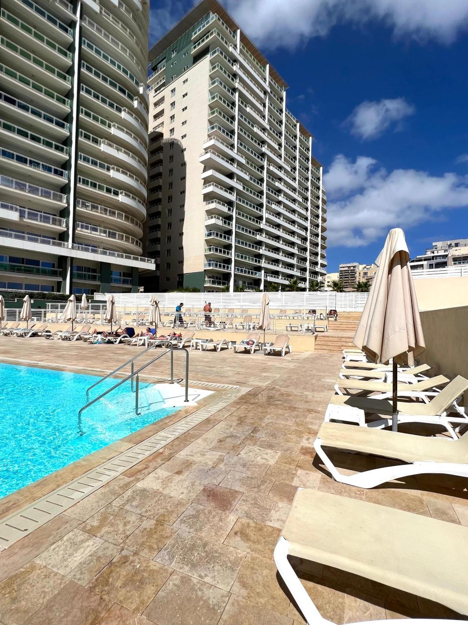 Luxury Seafront 3Br With Pool By Arcobnb Sliema Bagian luar foto